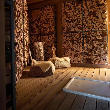 Na Skaluc - Country Estate & Glamping Trobni Dol