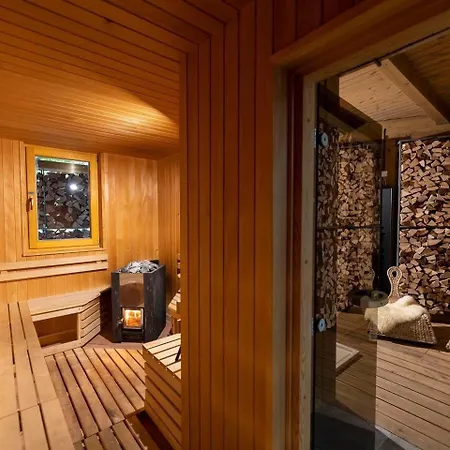 Na Skaluc - Country Estate & Glamping 팜스테이 *