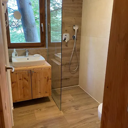 Na Skaluc - Country Estate & Glamping * Trobni Dol