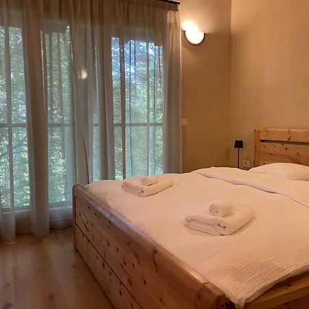 Na Skaluc - Country Estate & Glamping Trobni Dol